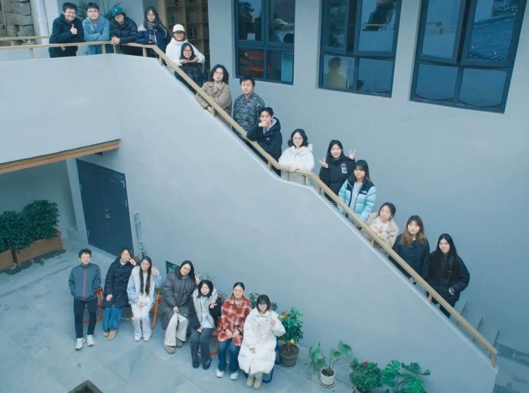 15B86